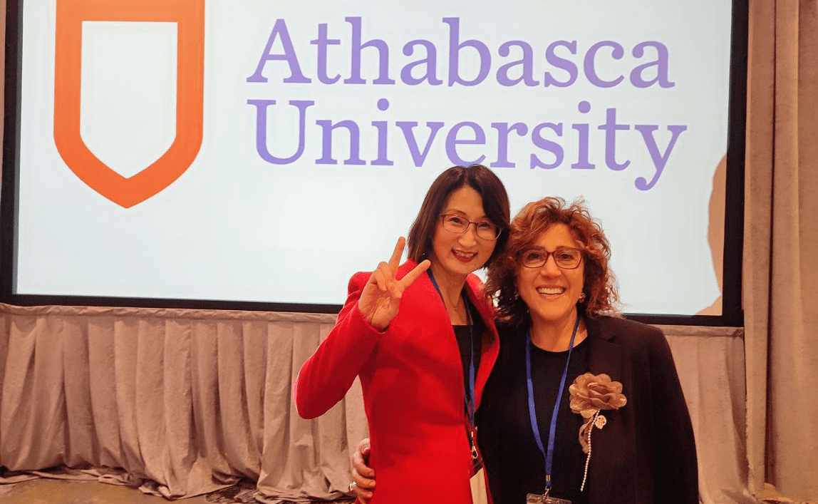 Hyeyung Park and Gelareh Keshavar, abstract presenters