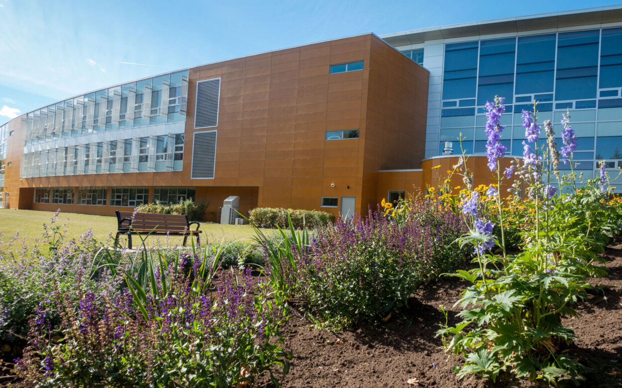 The Linda Bull Memorial Garden at AU's Athabasca campus.